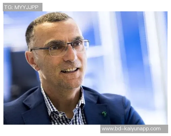 贝尔戈米强调国米球员身体状态对比赛表现的重要性三场关键战役在即